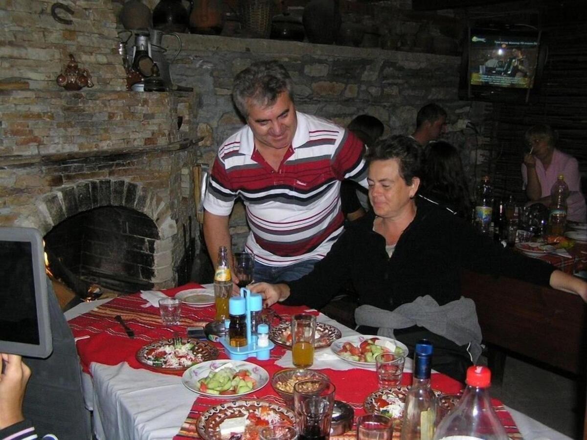 Dolen  Sharkov Guest House מראה חיצוני תמונה