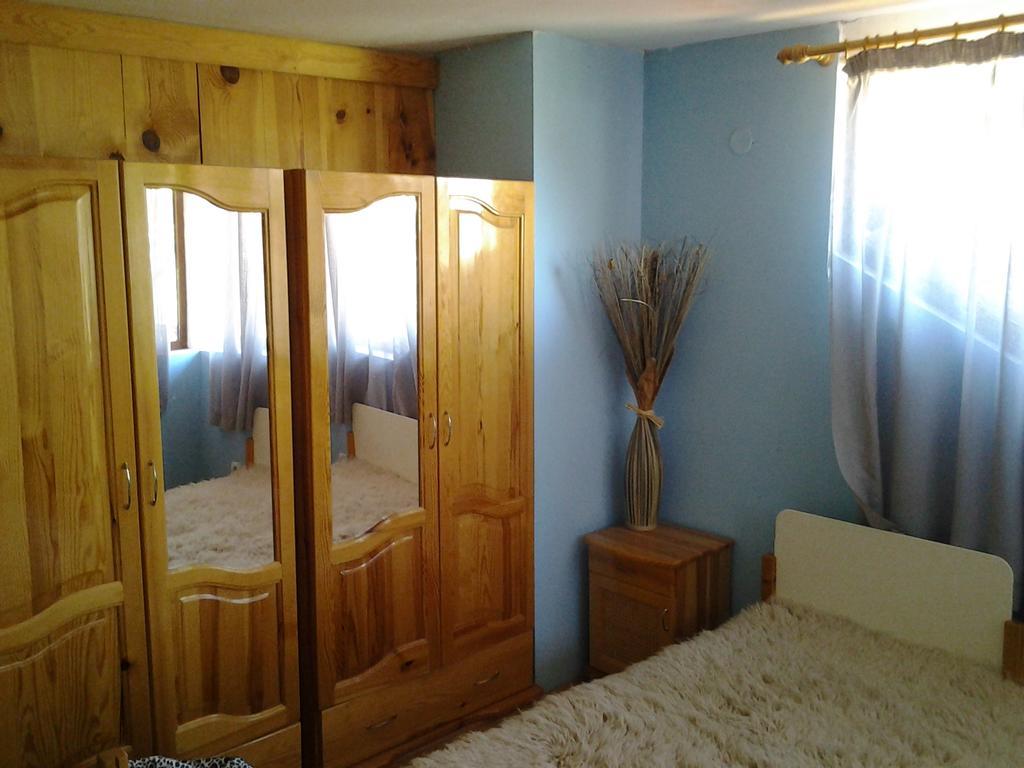Dolen  Sharkov Guest House חדר תמונה