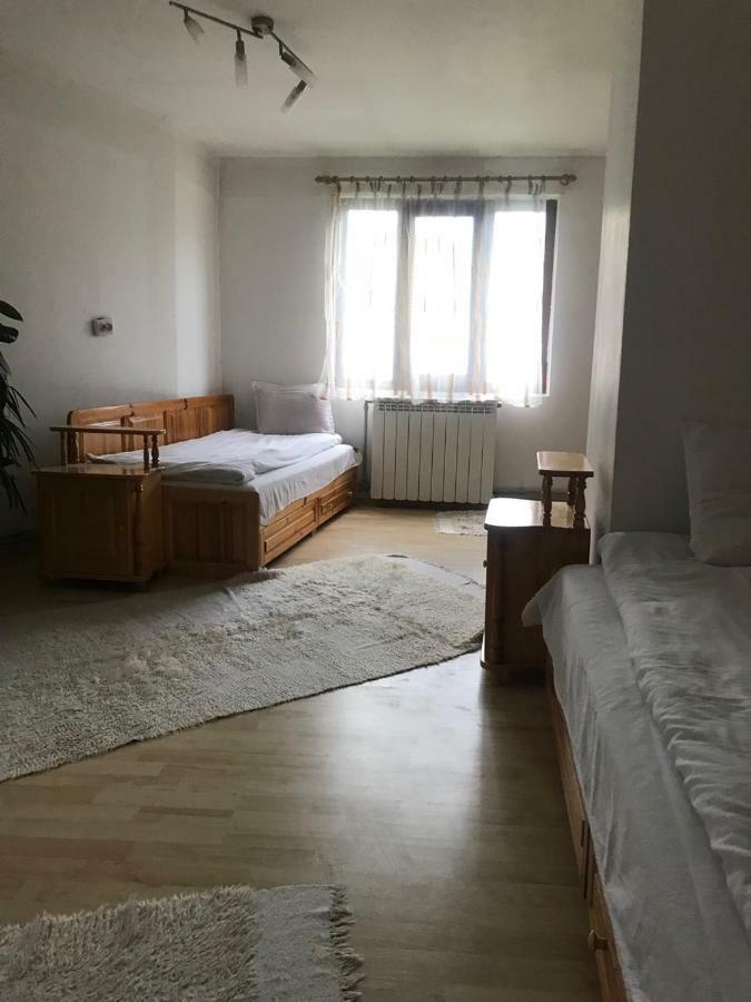 Dolen  Sharkov Guest House מראה חיצוני תמונה